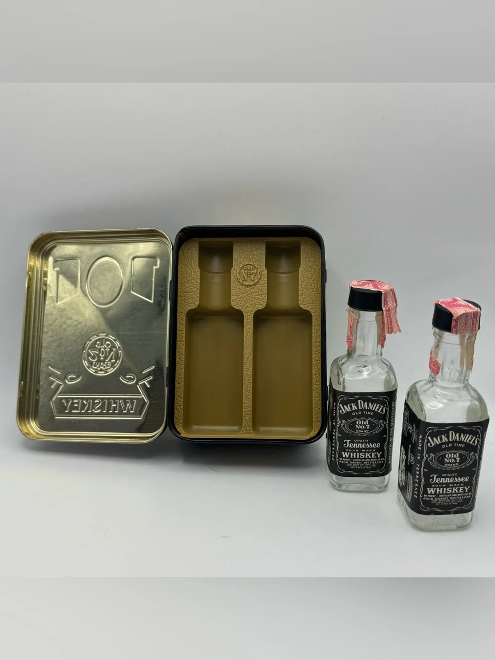 Vintage Jack Daniel’s Old No. 7 Collectible Tin w/ 2 EMPTY 50ml Bottles England